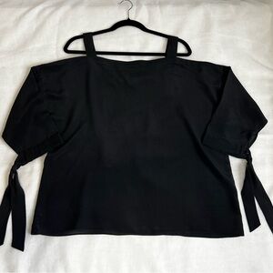 Black Label by Chico's Black 100%Silk Off-Shoulder Blouse